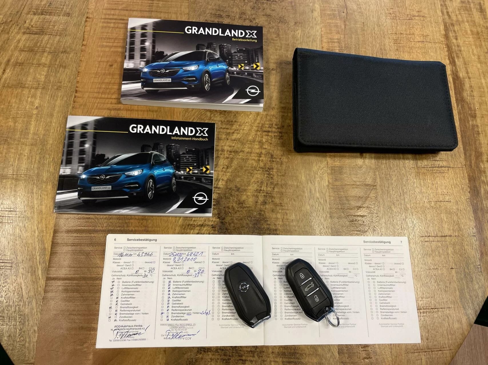 Hoofdafbeelding Opel Grandland X