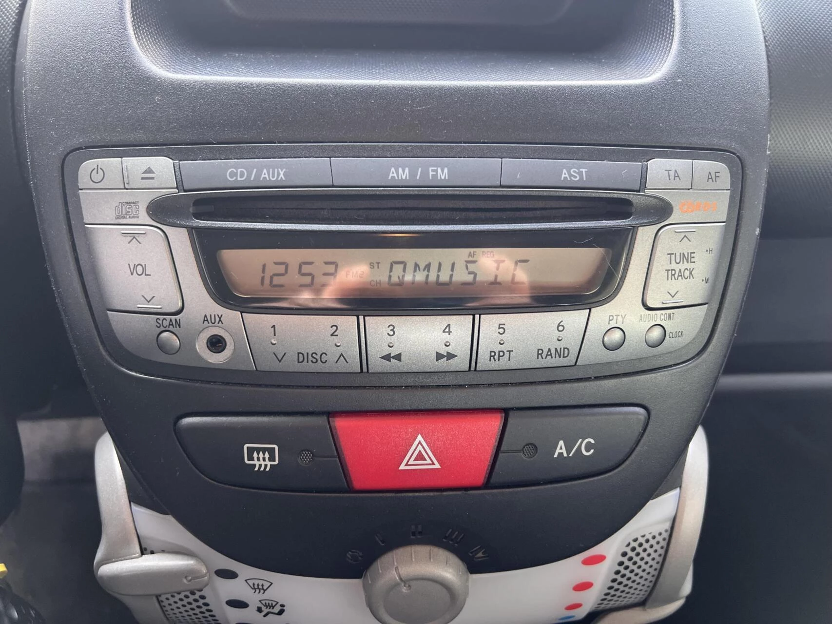 Hoofdafbeelding Peugeot 107