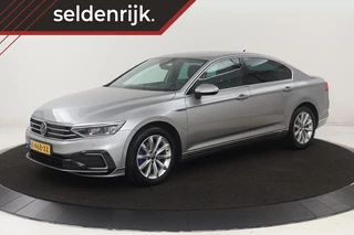 Volkswagen Passat 1.4 TSI PHEV GTE Business | Trekhaak | Carplay |  Matrix LED | Adaptive cruise | Camera | Navigatie | Side Assist | Parkeerhulp