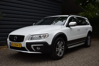 Hoofdafbeelding Volvo XC70 Volvo XC70 2.4 D4 AWD CROSS COUNTRY CLASSIC EDITION!!!5 CILINDER!!NIEUWSTAAT!!AUTOMAAT!!BJ 2016!!20894 EURO!!