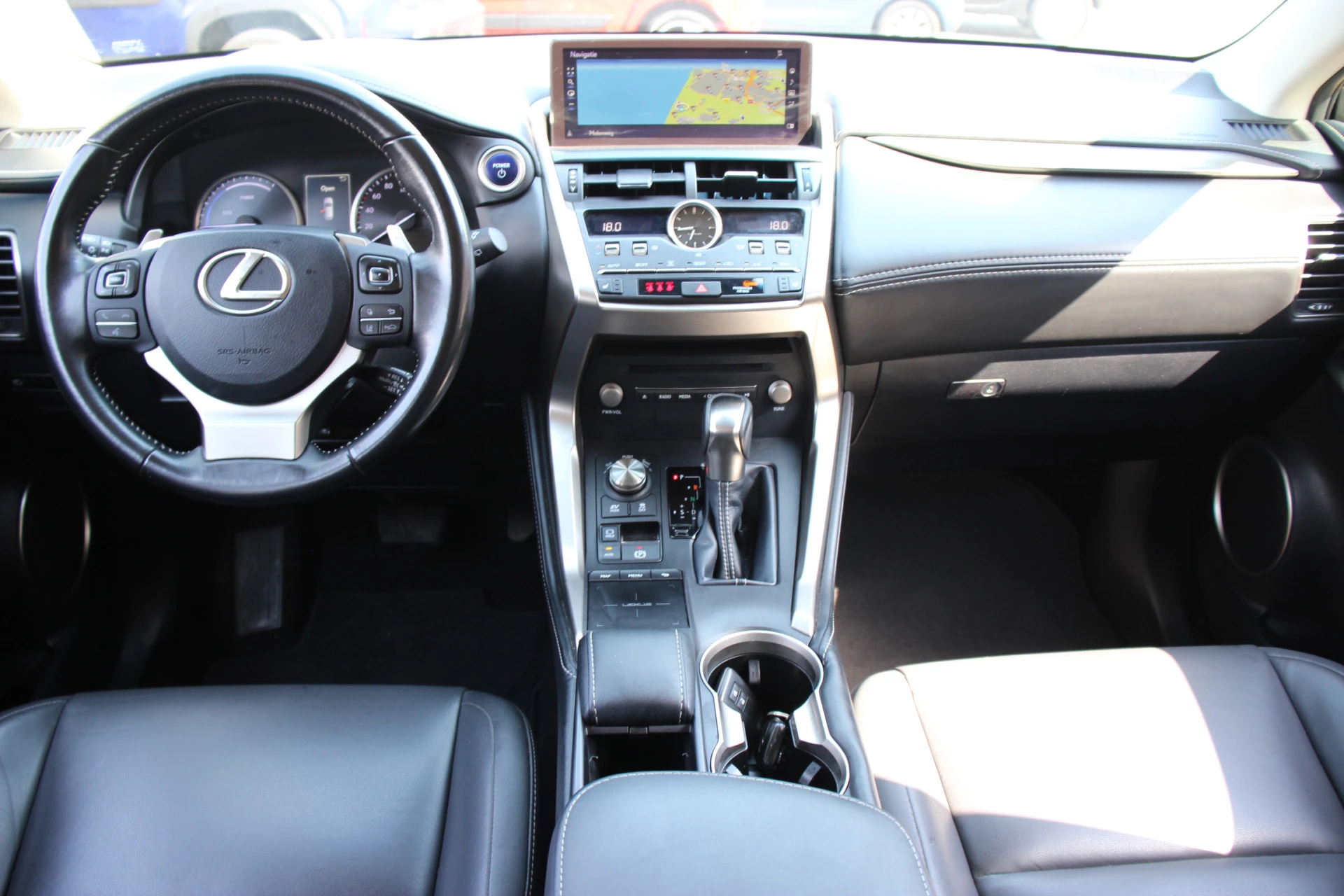 Hoofdafbeelding Lexus NX