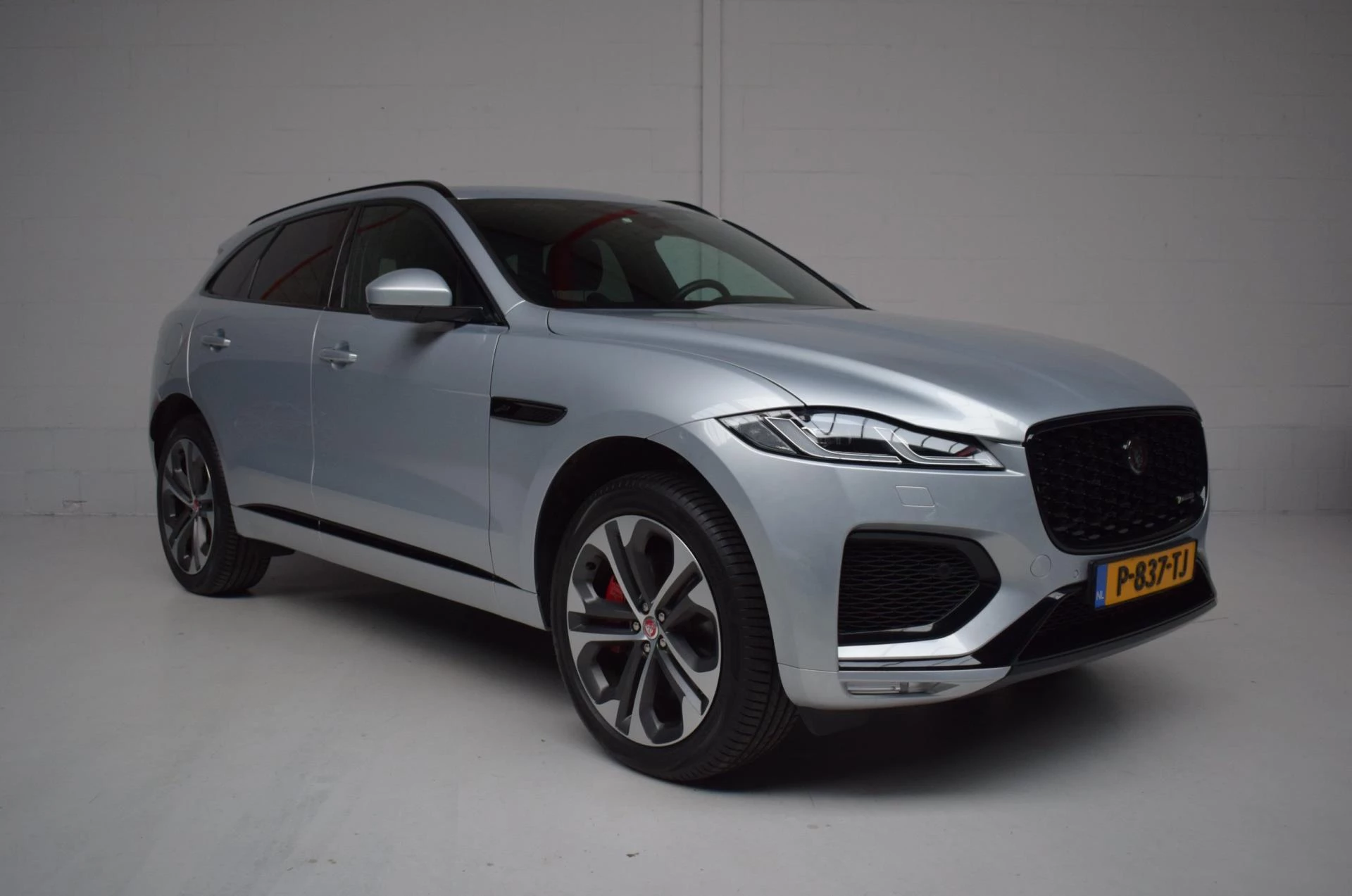 Hoofdafbeelding Jaguar F-PACE