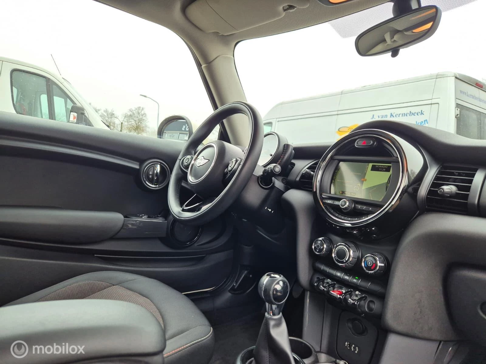 Hoofdafbeelding MINI One