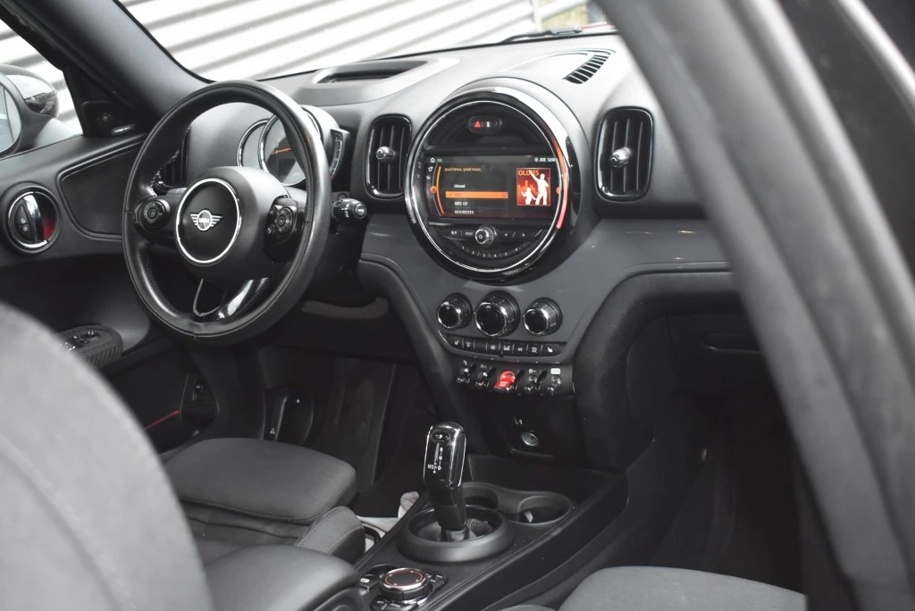 Hoofdafbeelding MINI One