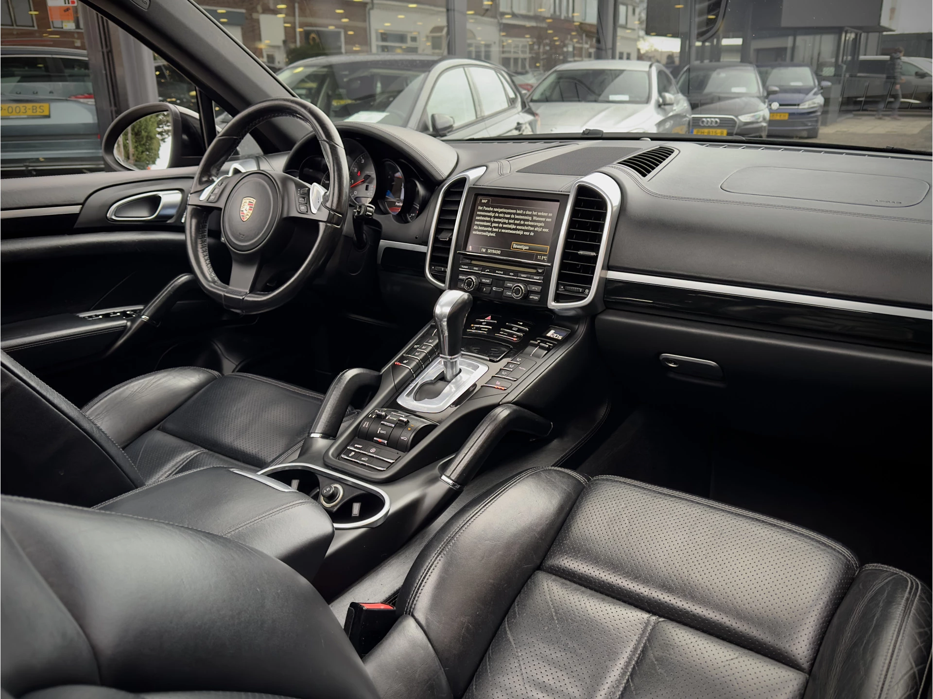 Hoofdafbeelding Porsche Cayenne