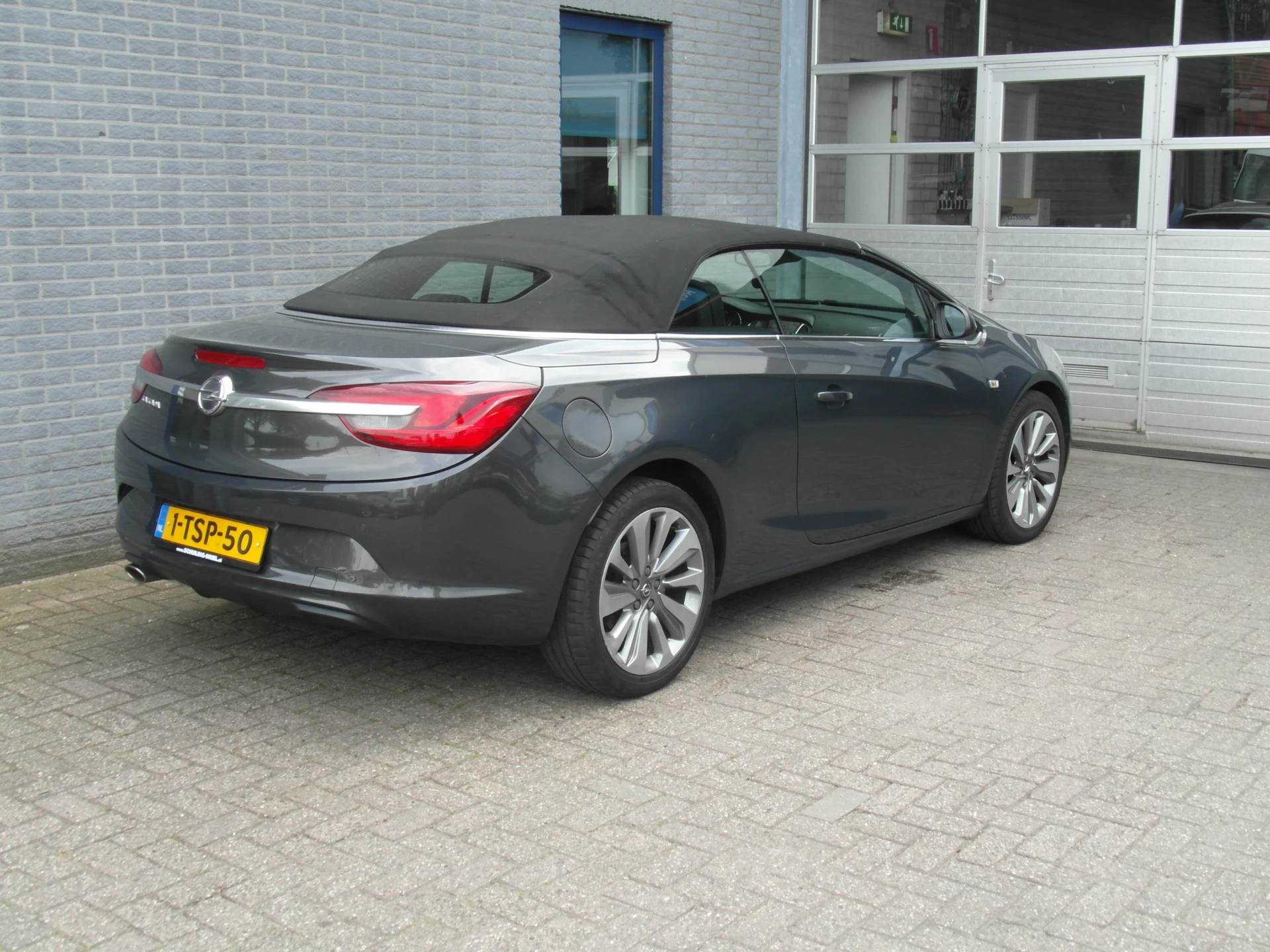 Hoofdafbeelding Opel Cascada