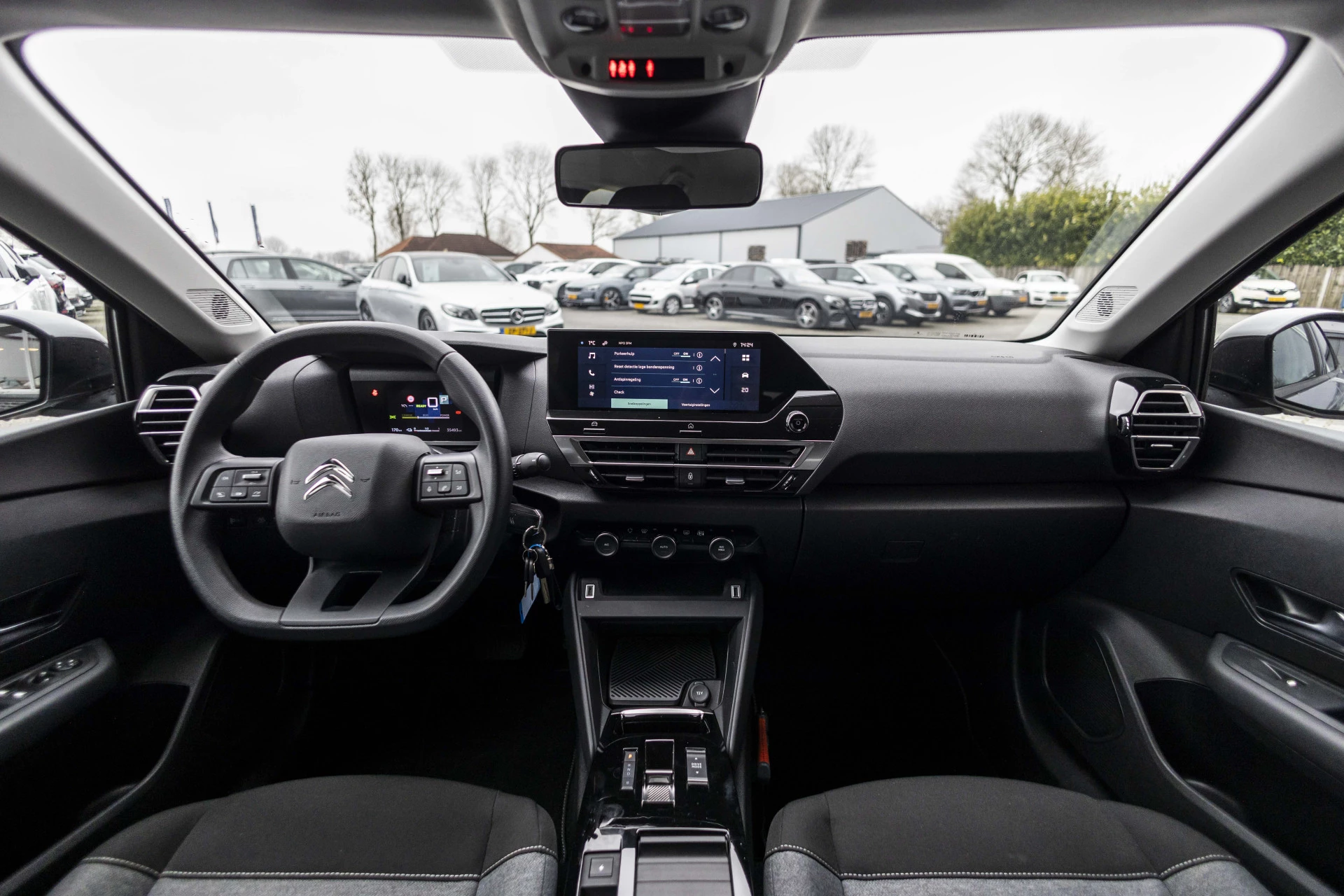 Hoofdafbeelding Citroën ë-C4