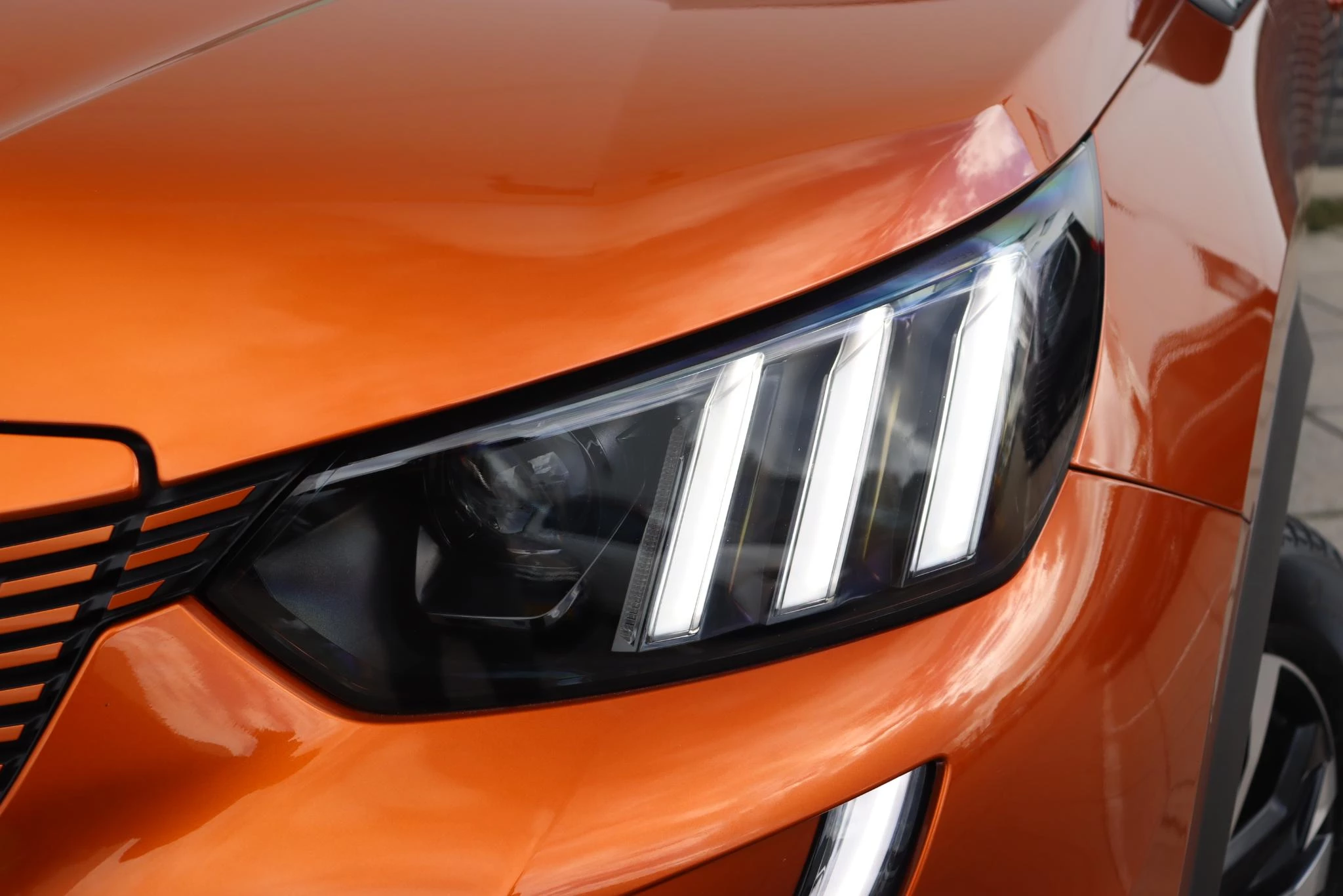 Hoofdafbeelding Peugeot e-2008