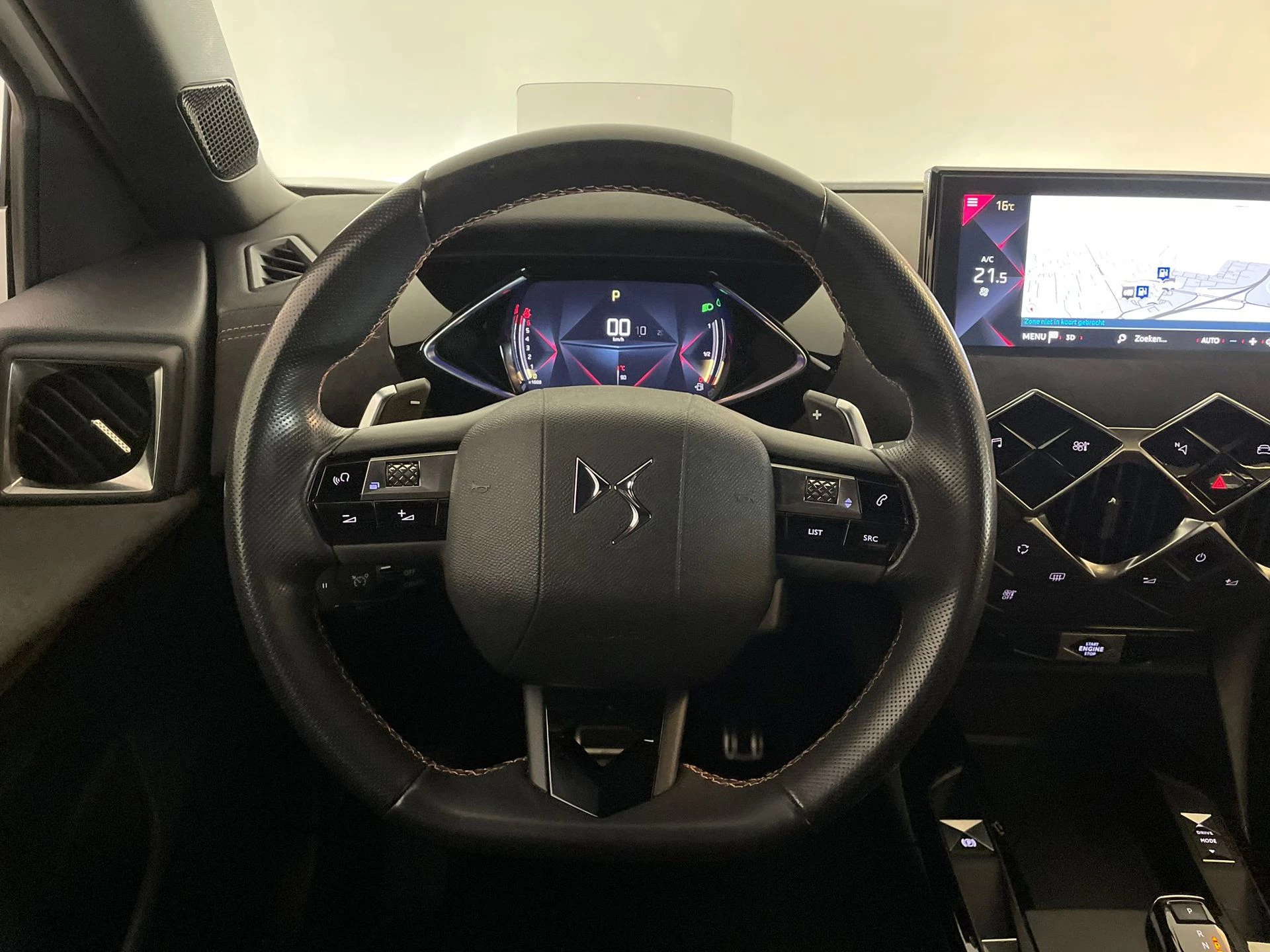 Hoofdafbeelding DS DS 3