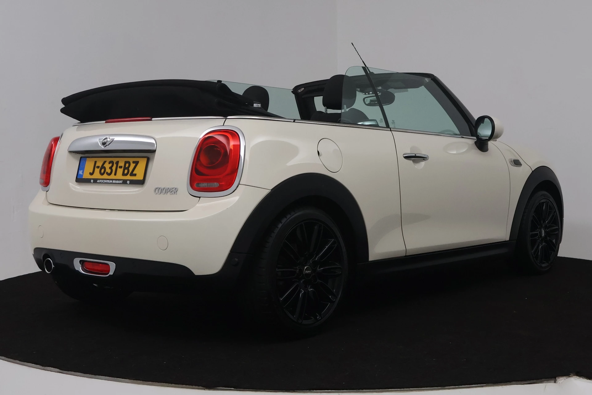 Hoofdafbeelding MINI Cooper Cabrio