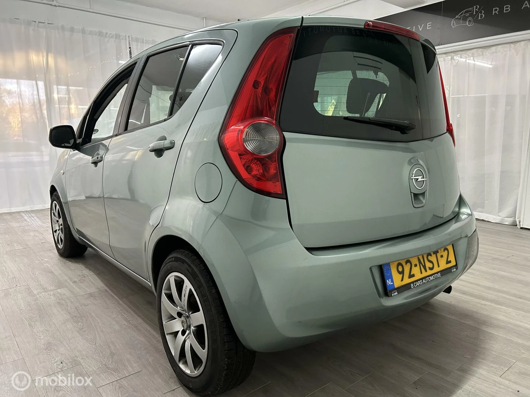 Hoofdafbeelding Opel Agila