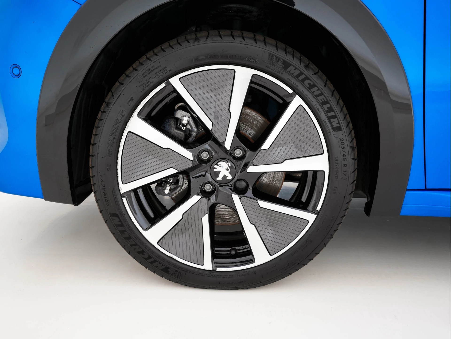 Hoofdafbeelding Peugeot e-208