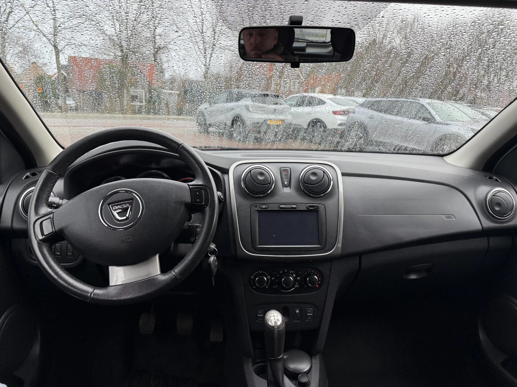 Hoofdafbeelding Dacia Logan