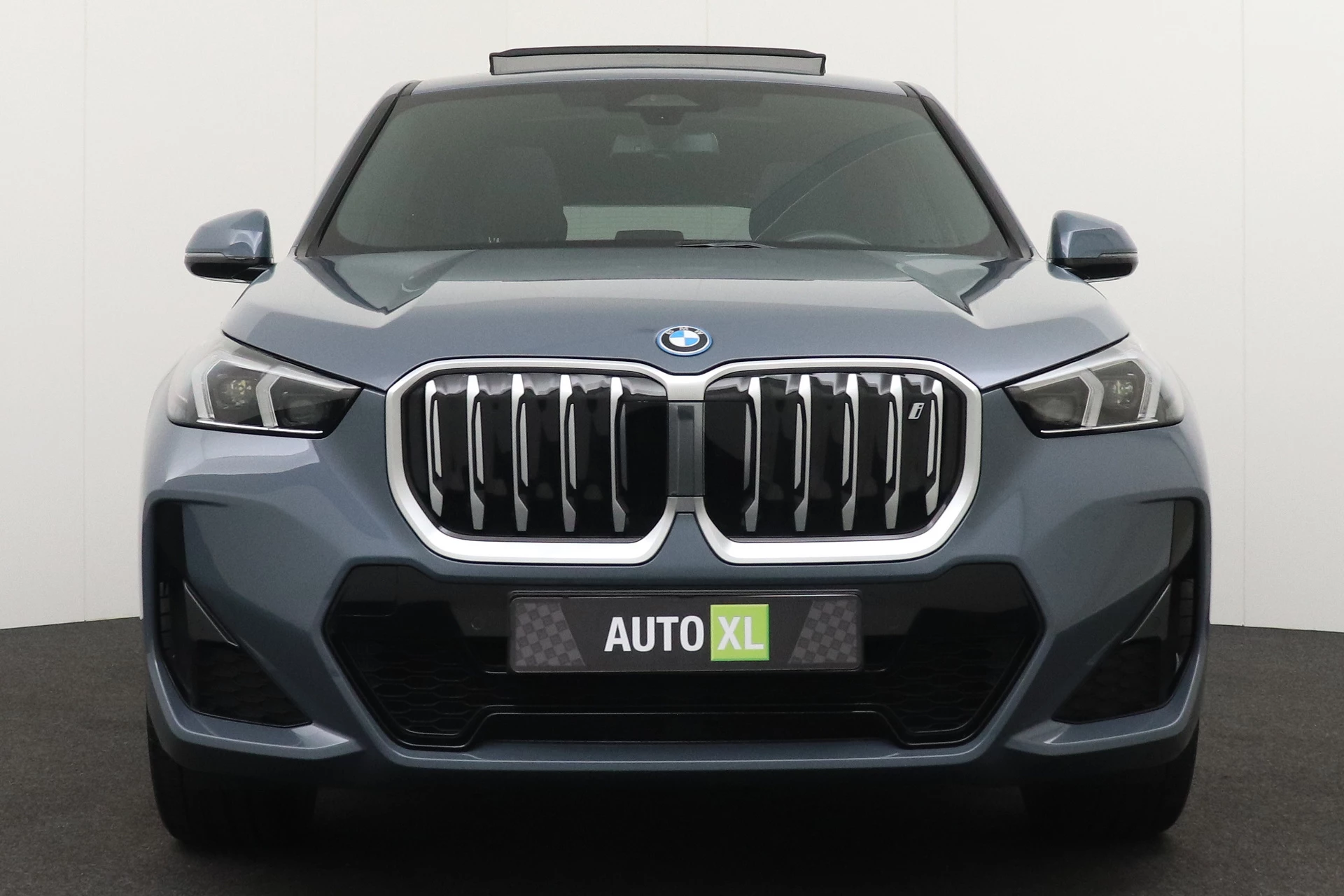 Hoofdafbeelding BMW iX1