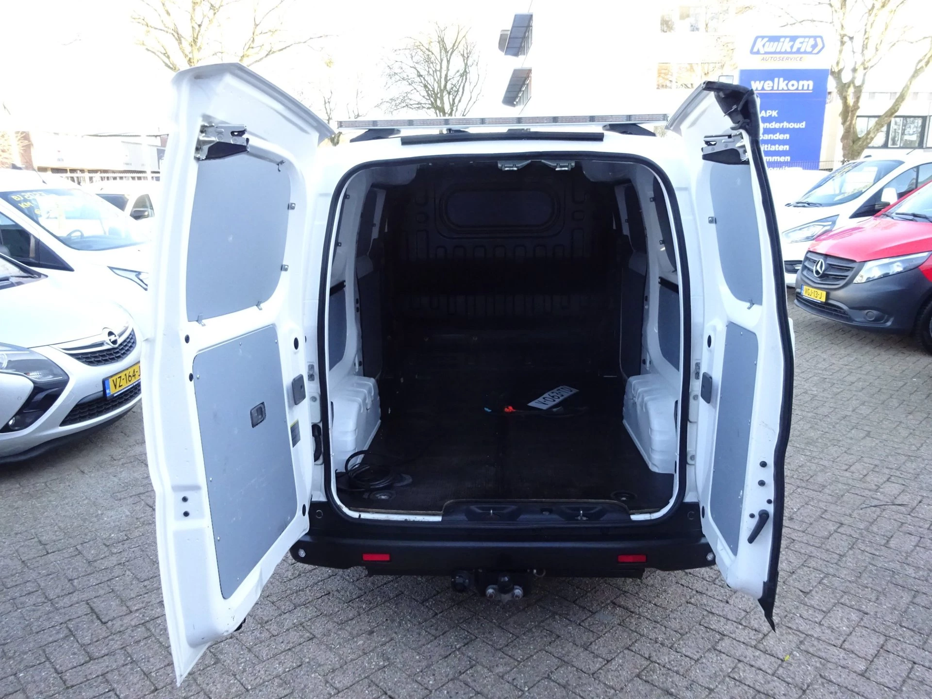 Hoofdafbeelding Nissan e-NV200