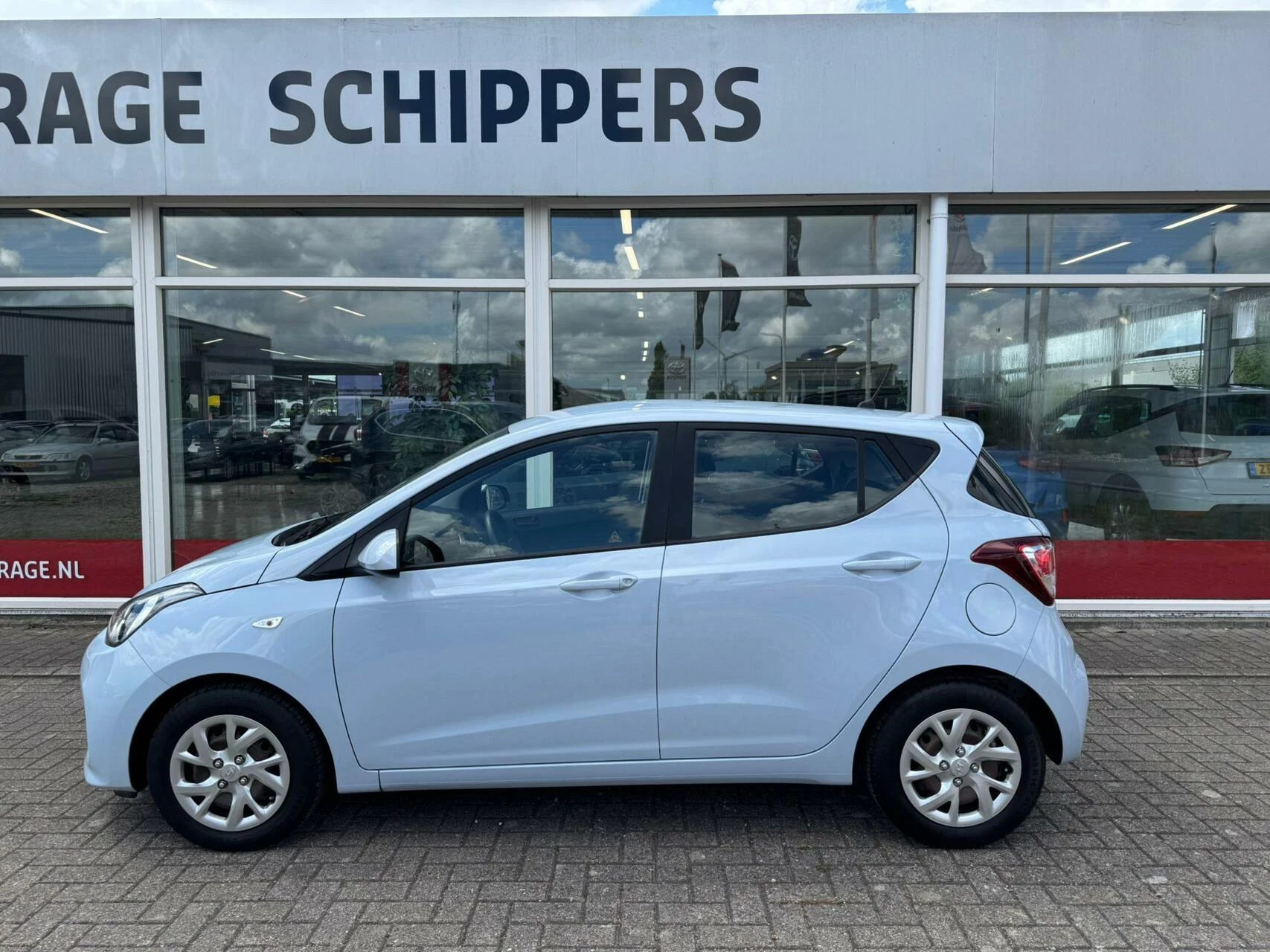 Hoofdafbeelding Hyundai i10