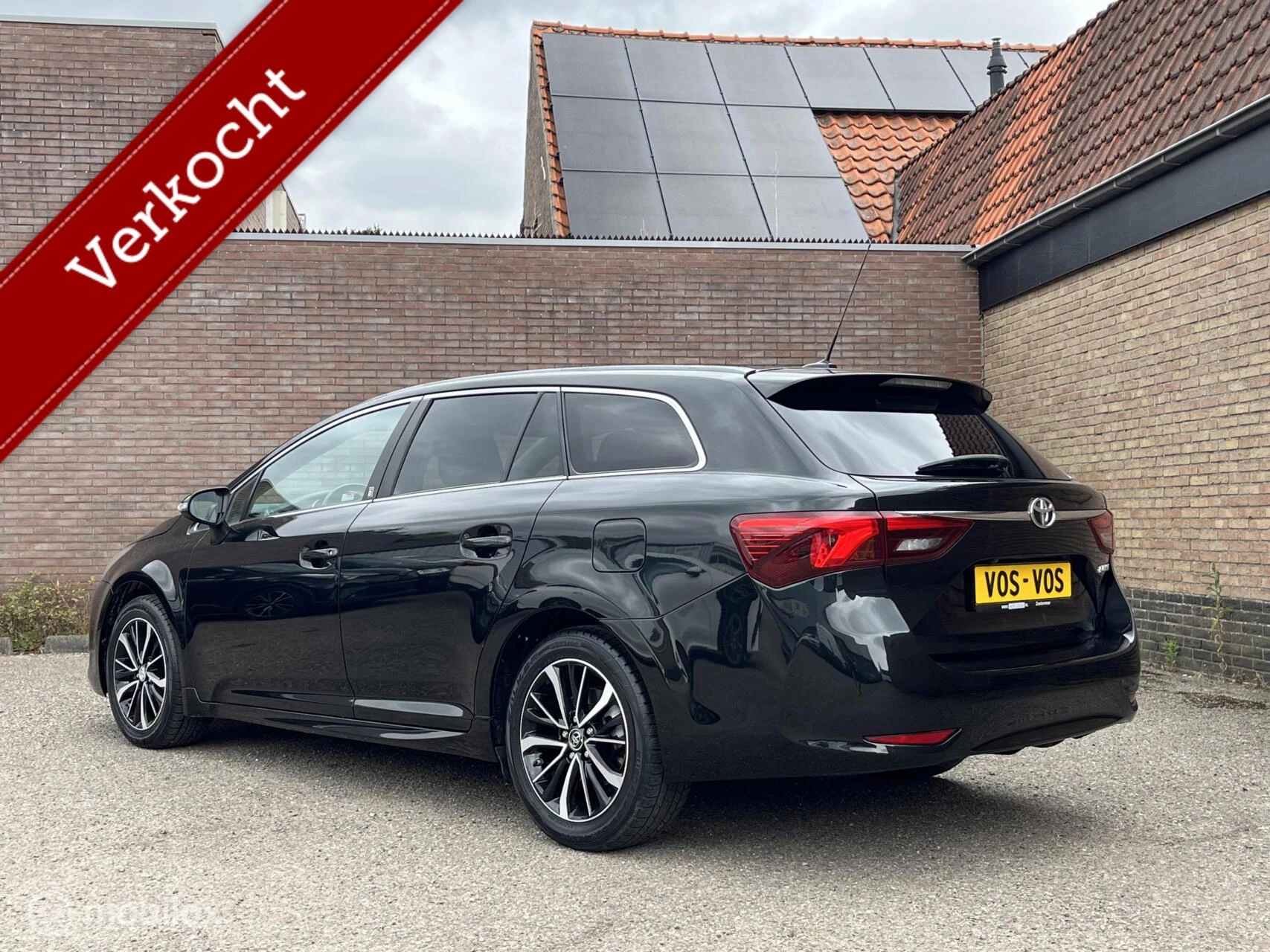 Hoofdafbeelding Toyota Avensis