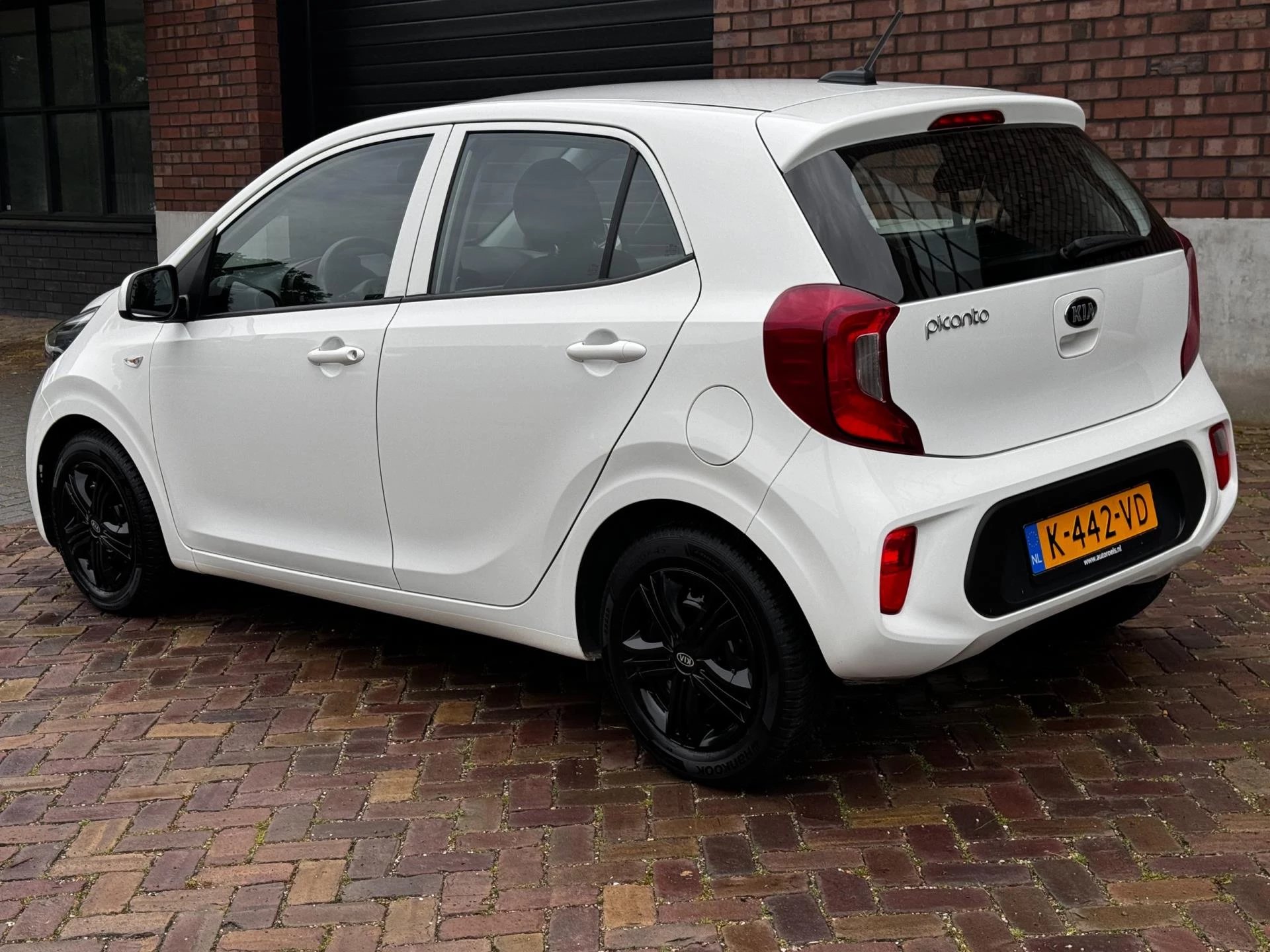 Hoofdafbeelding Kia Picanto