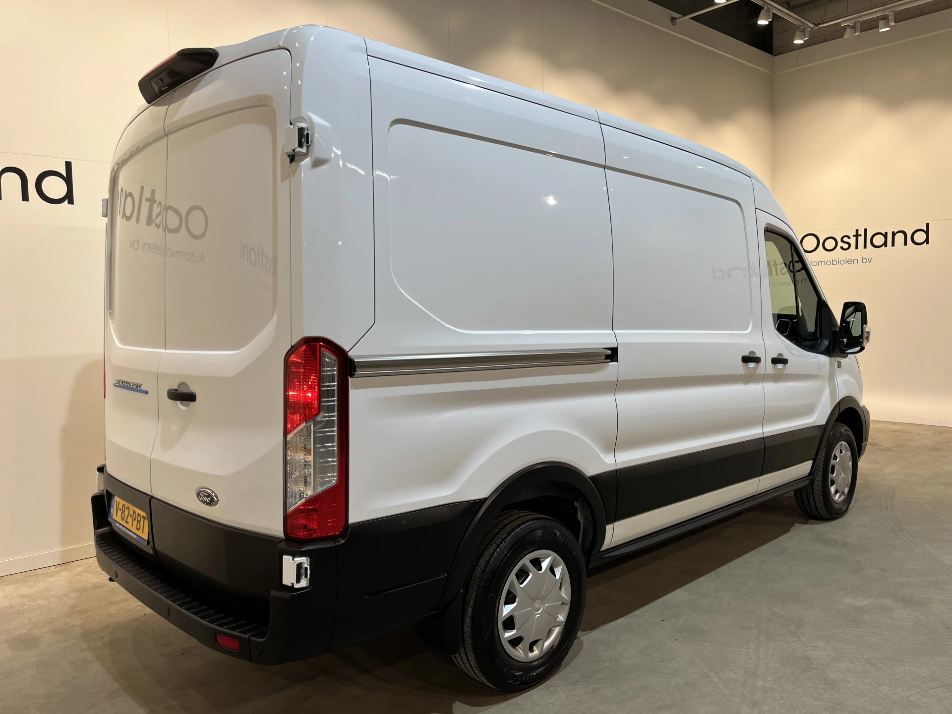 Hoofdafbeelding Ford E-Transit
