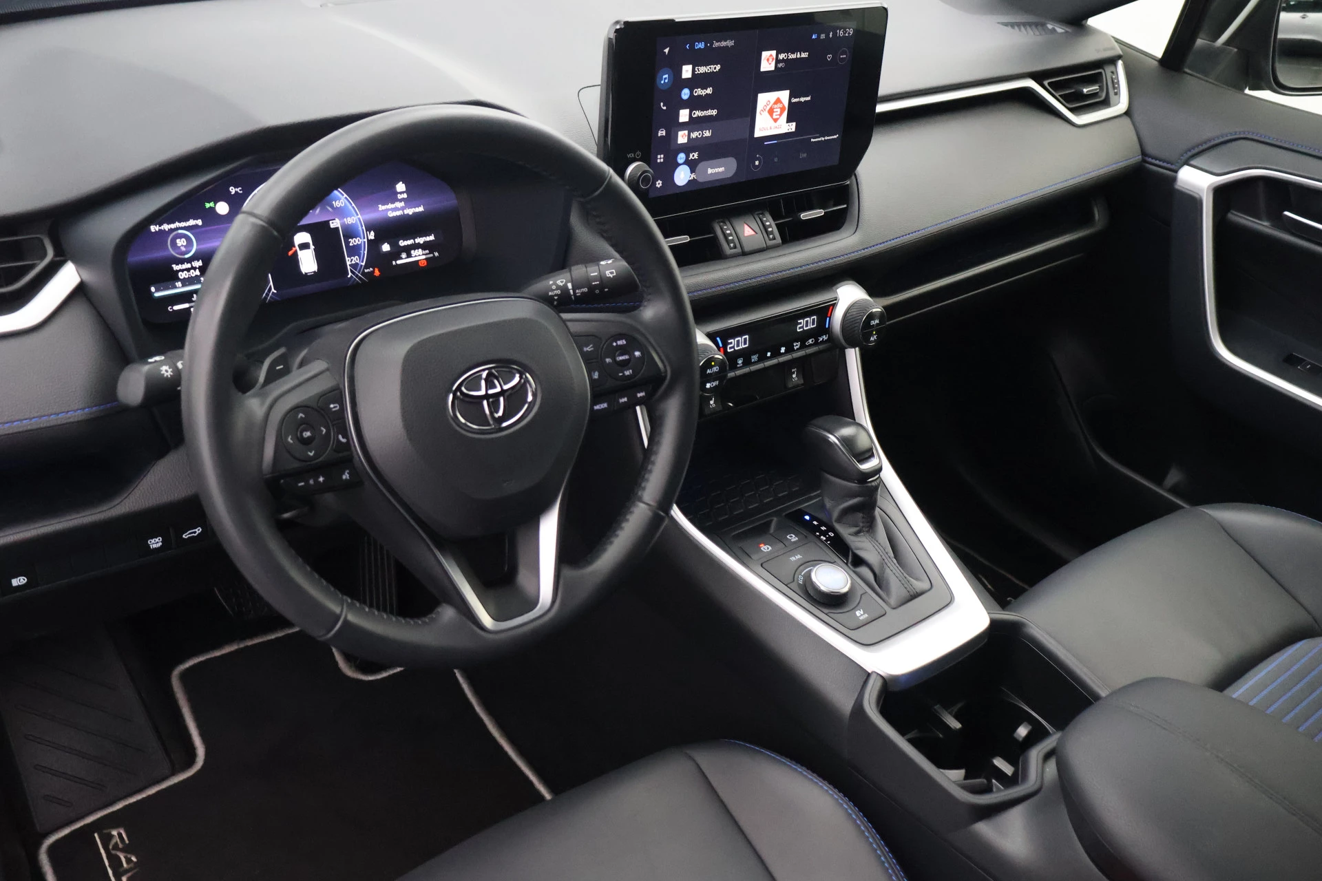 Hoofdafbeelding Toyota RAV4