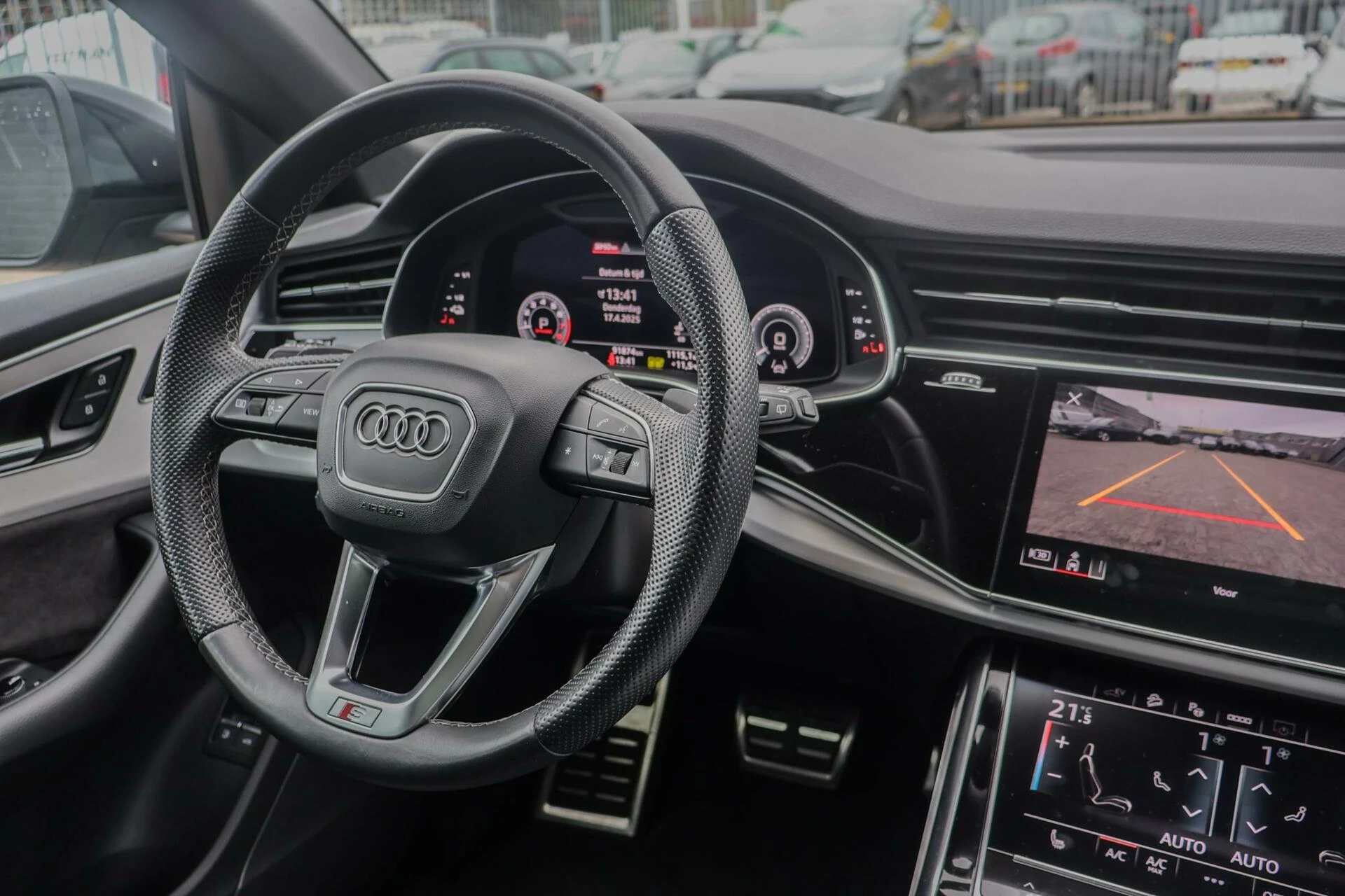 Hoofdafbeelding Audi Q8
