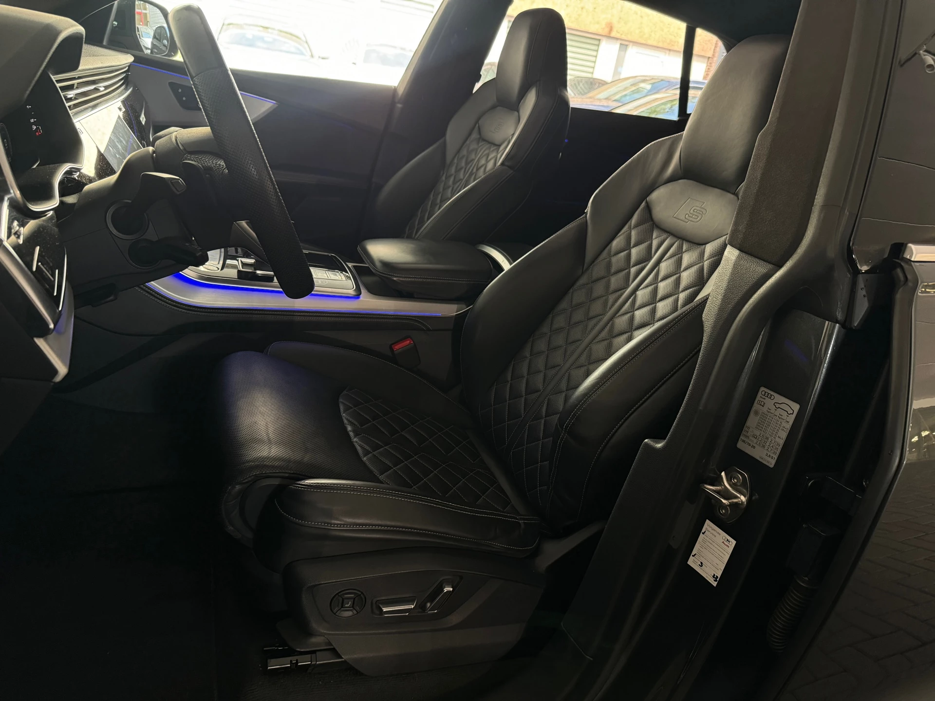 Hoofdafbeelding Audi Q8