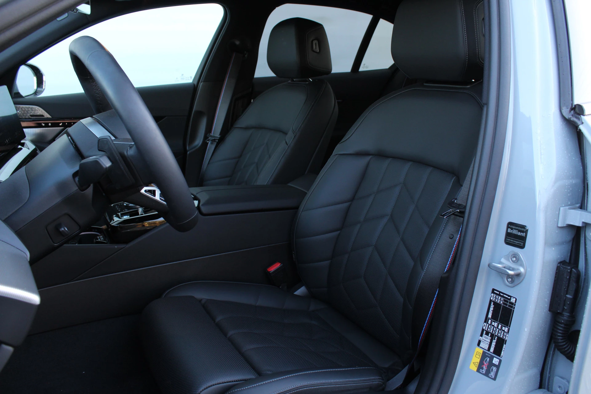 Hoofdafbeelding BMW i5