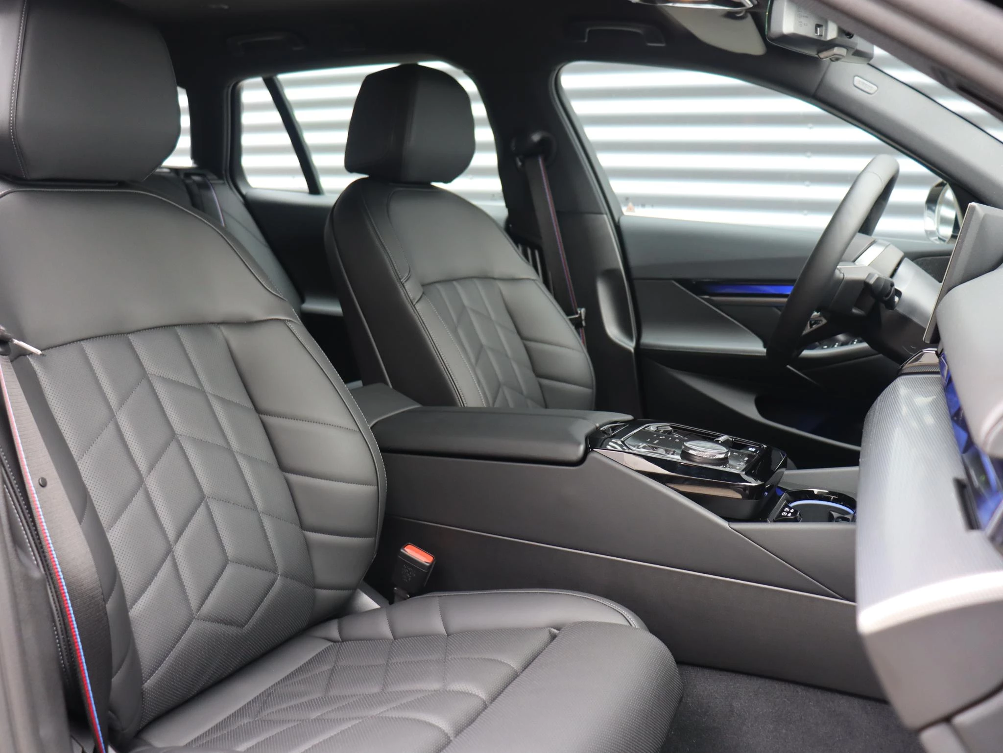 Hoofdafbeelding BMW i5