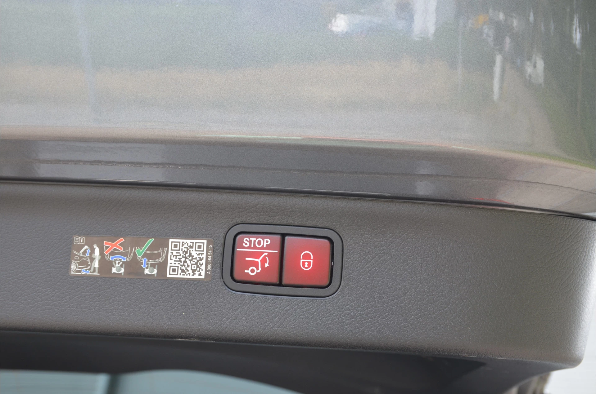 Hoofdafbeelding Mercedes-Benz EQS