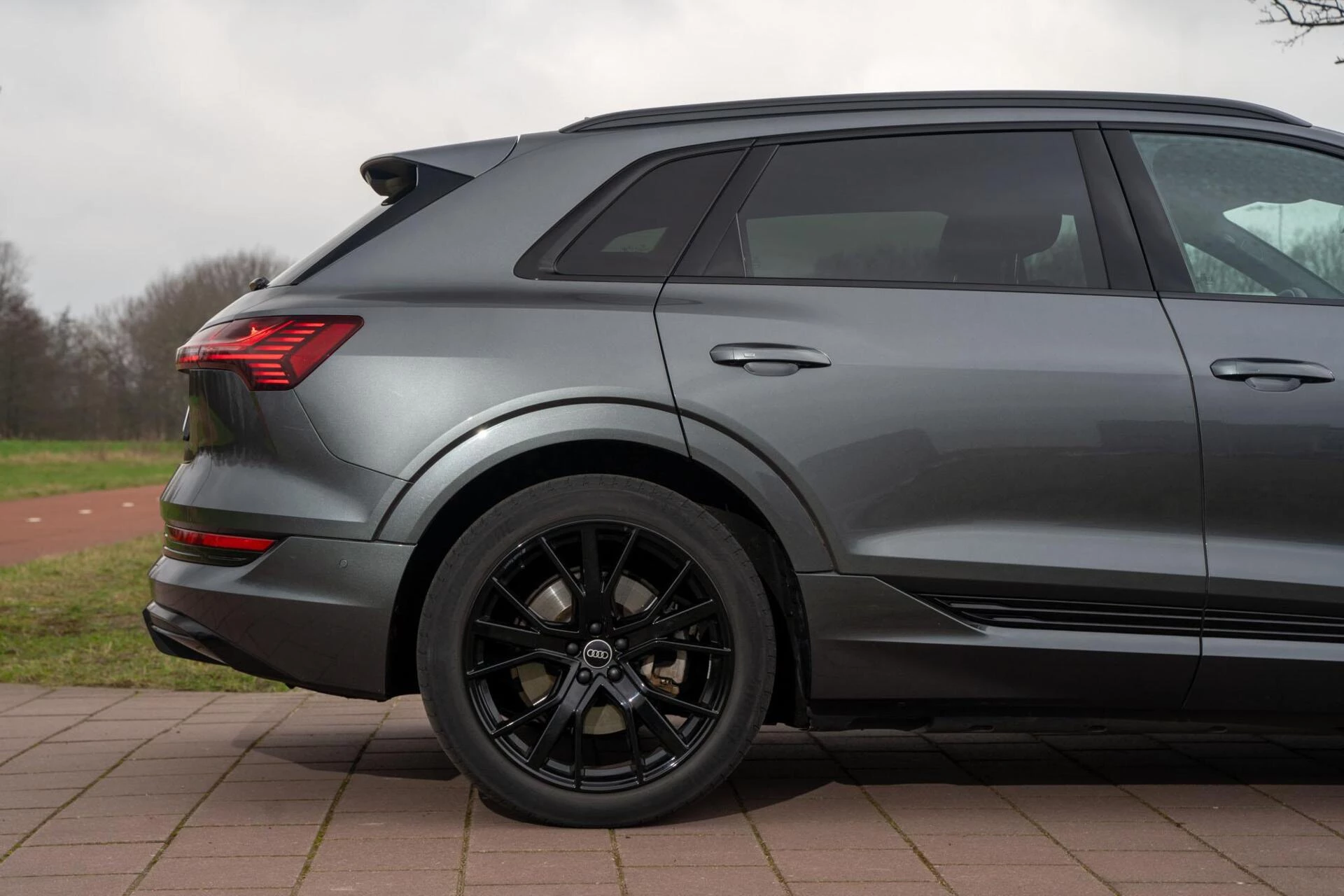 Hoofdafbeelding Audi e-tron