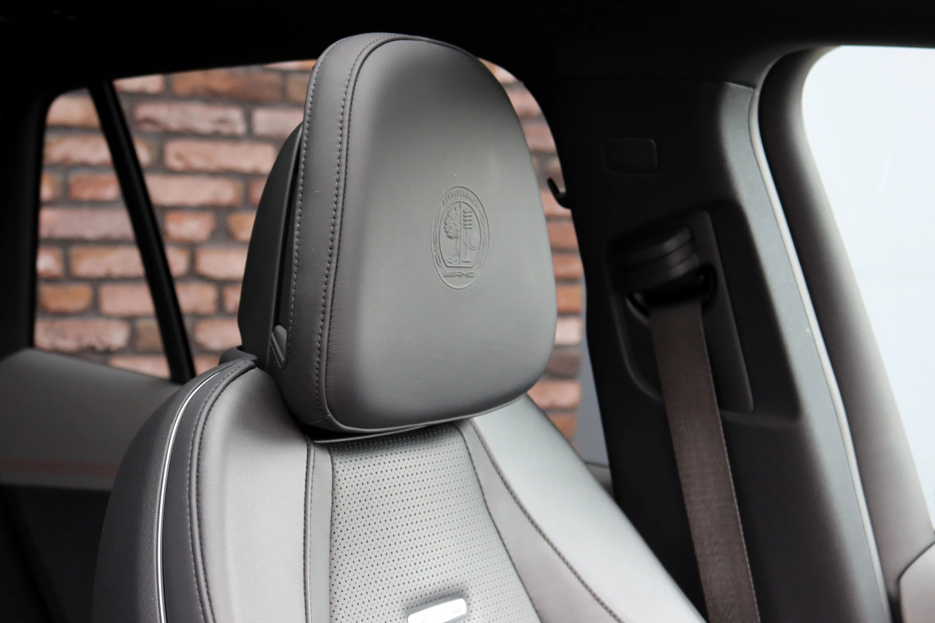 Hoofdafbeelding Mercedes-Benz EQE