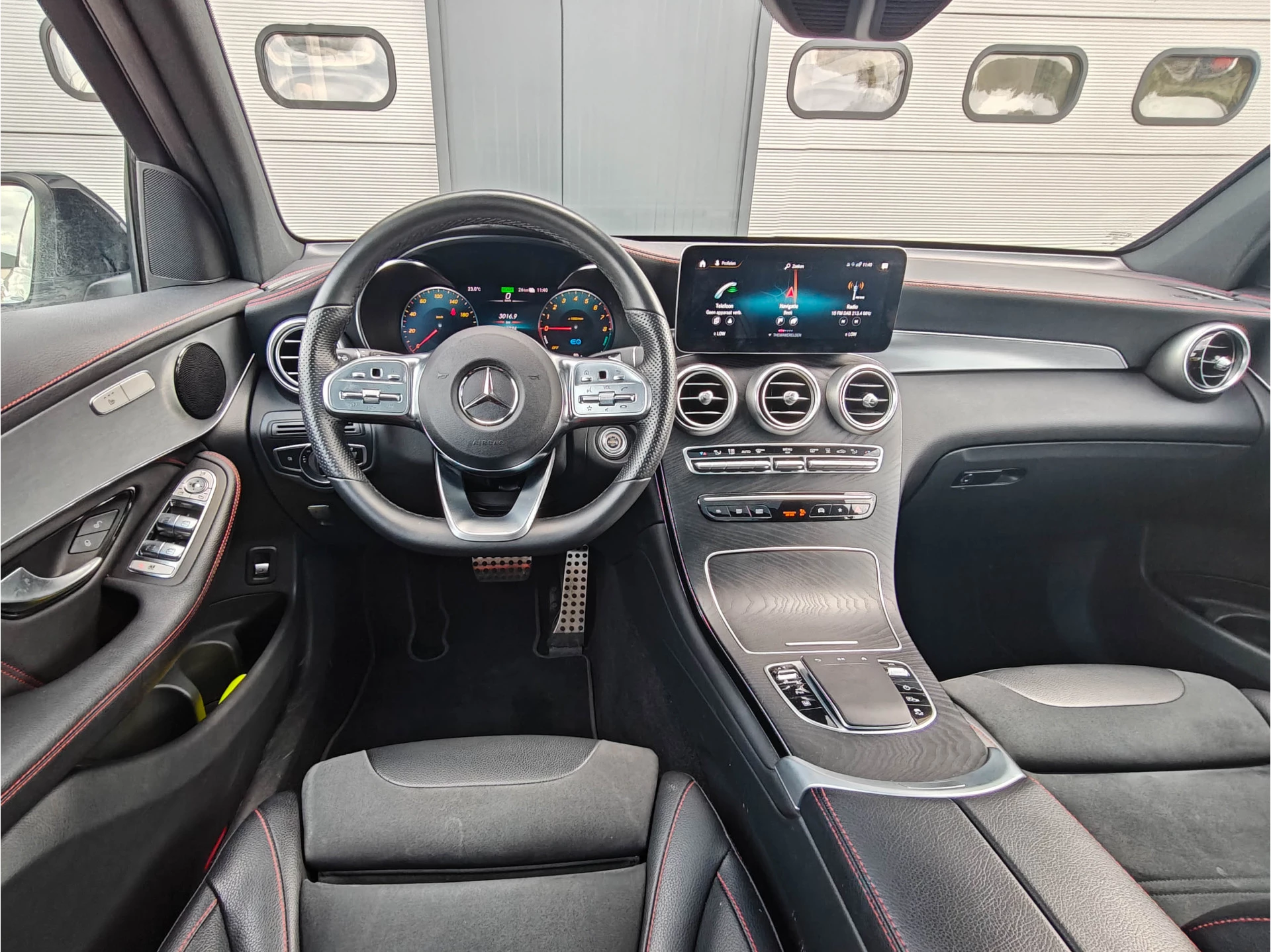 Hoofdafbeelding Mercedes-Benz GLC