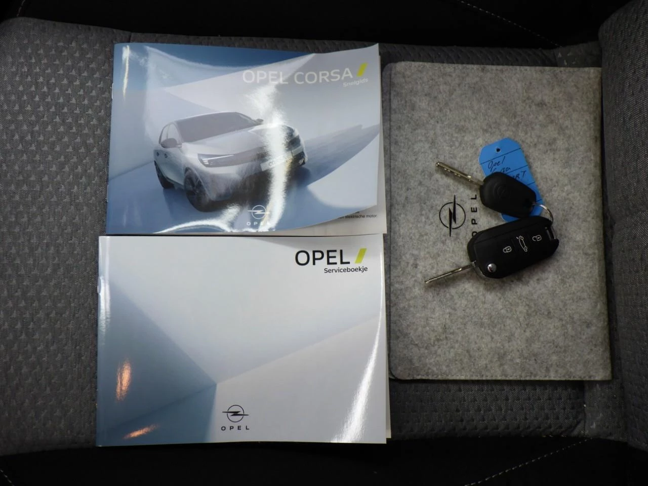 Hoofdafbeelding Opel Corsa