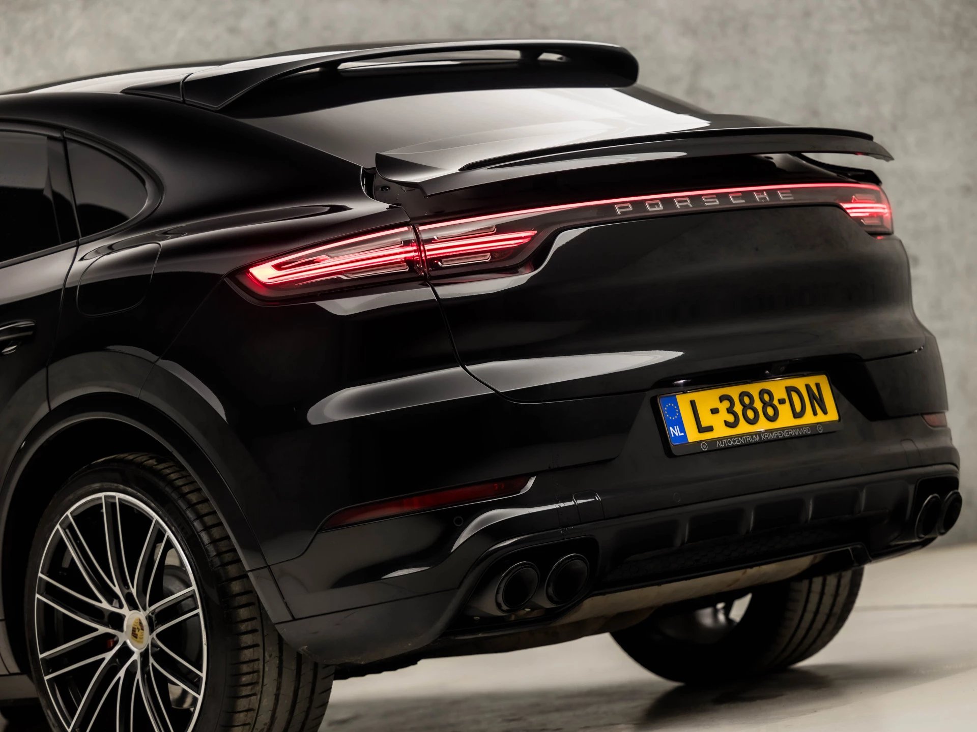 Hoofdafbeelding Porsche Cayenne