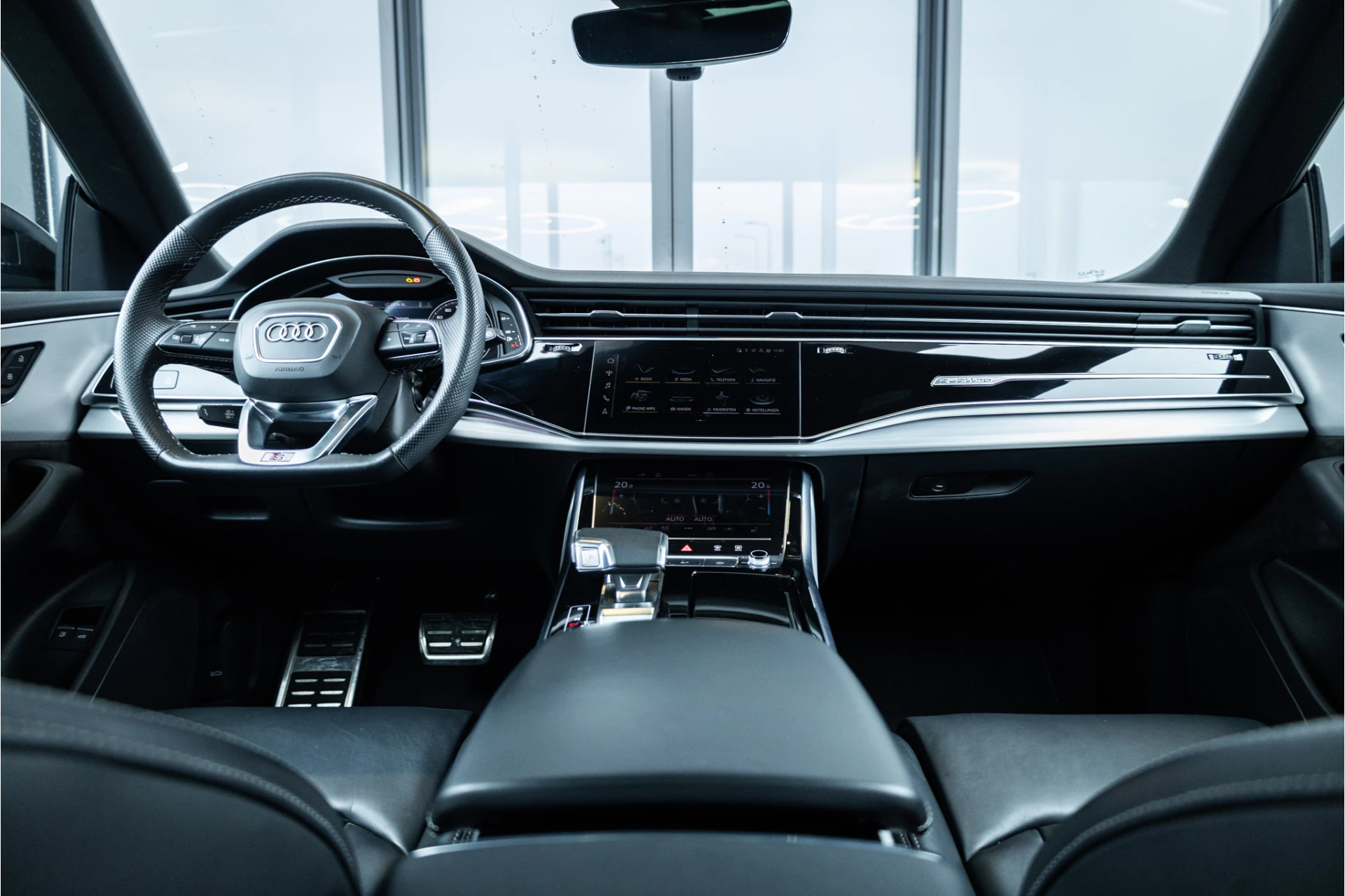 Hoofdafbeelding Audi Q8