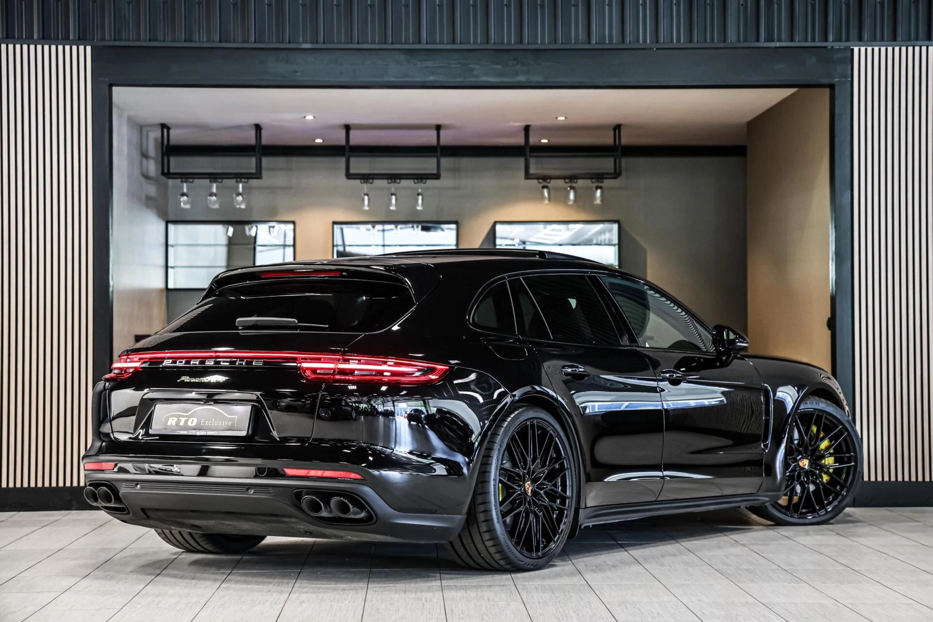Hoofdafbeelding Porsche Panamera