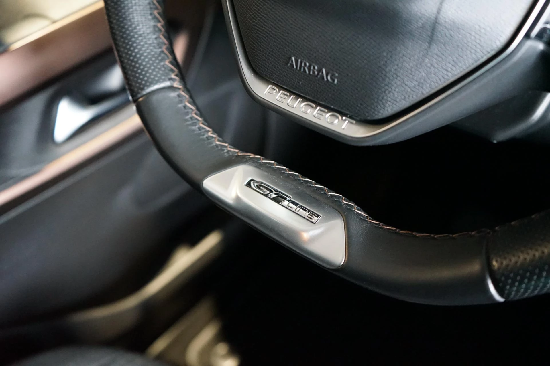 Hoofdafbeelding Peugeot Rifter