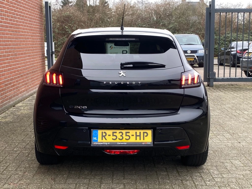 Hoofdafbeelding Peugeot e-208
