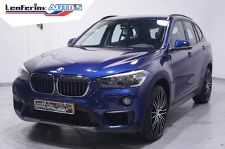 BMW X1 sDrive18i Advantage Navi Sportstoelen Clima Stoelverwarming PDC v+a 19 Inch velgen