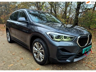 BMW X1 SDrive18i Executive . Panoramadak . 37000 km