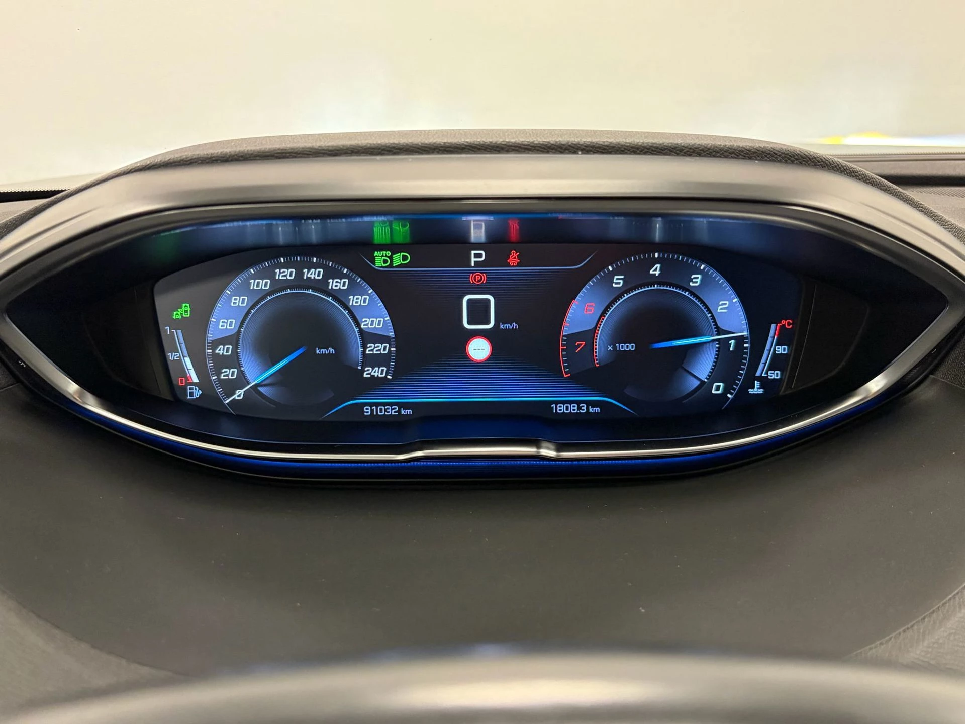 Hoofdafbeelding Peugeot 5008