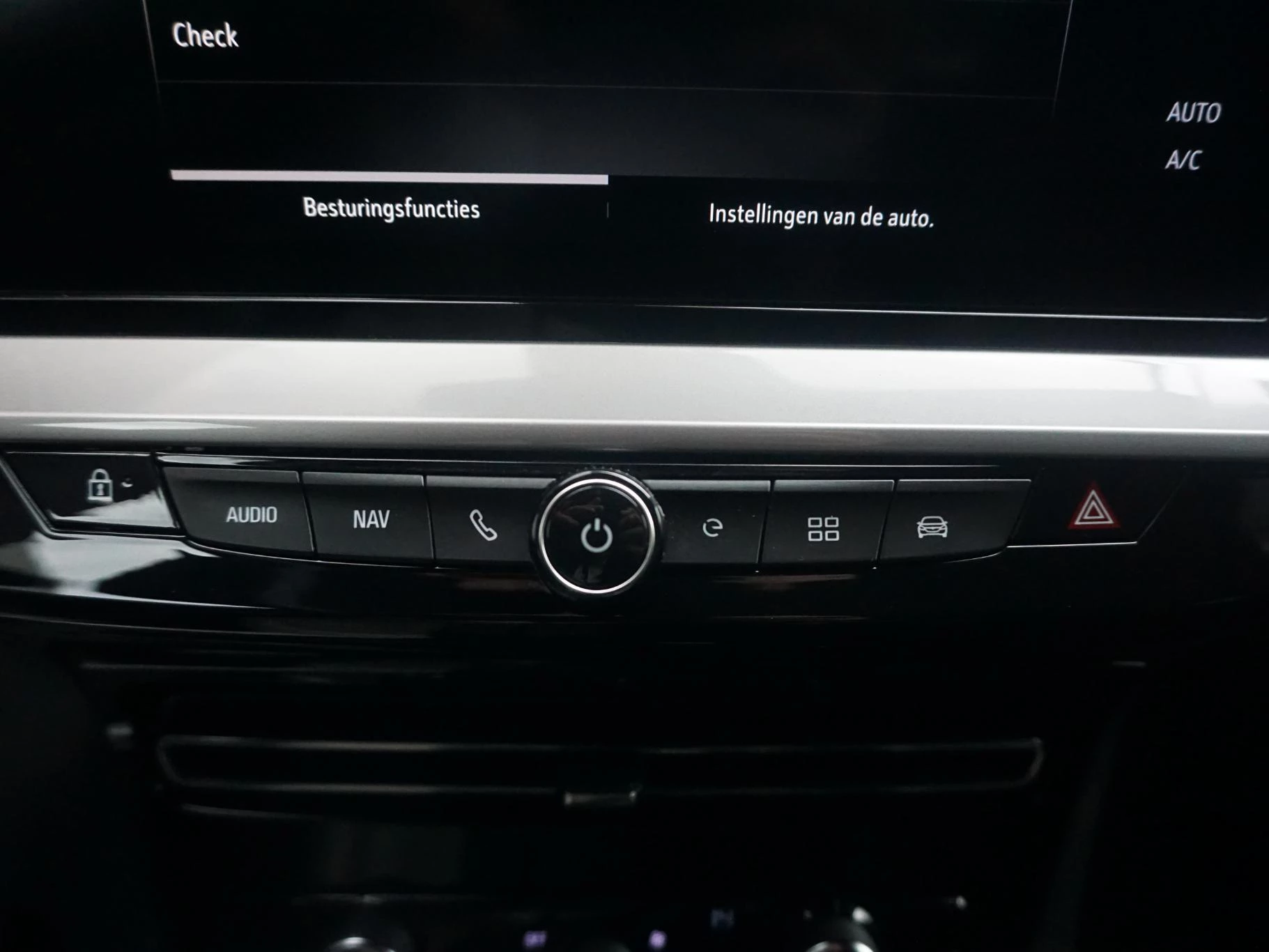 Hoofdafbeelding Opel Mokka-e