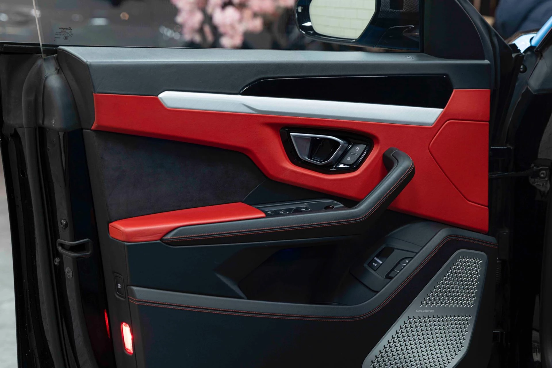 Hoofdafbeelding Lamborghini Urus