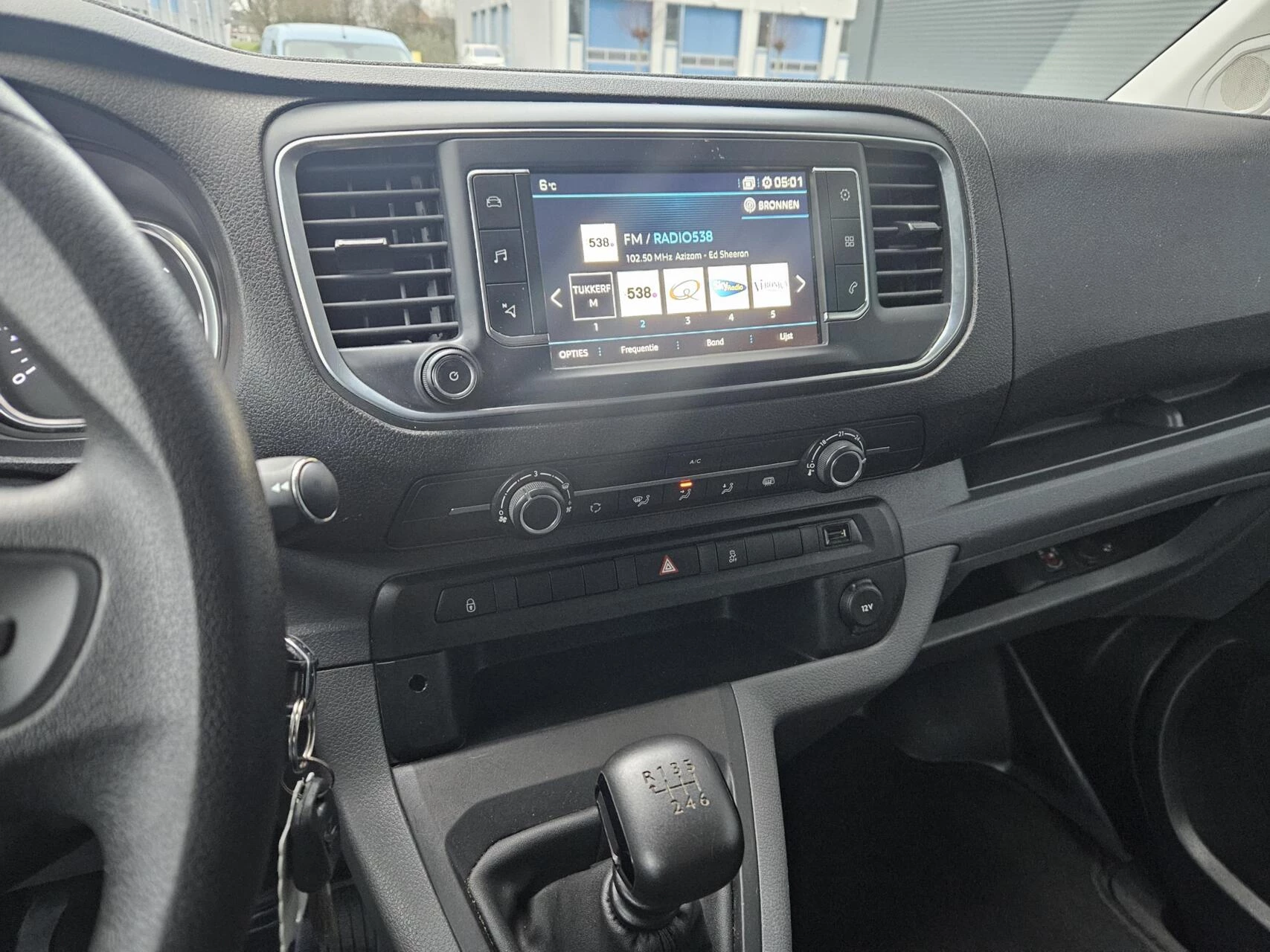 Hoofdafbeelding Peugeot Expert