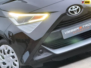 Toyota Aygo 1.0 VVT-i X-Play - Black Sand Pearl - Camera/Carplay - Aygo Aktie x6 v.a. €8.995
