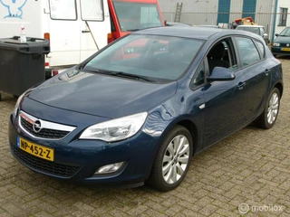nette en luxe Opel Astra 1.6 Selection nieuwe APK en beurt