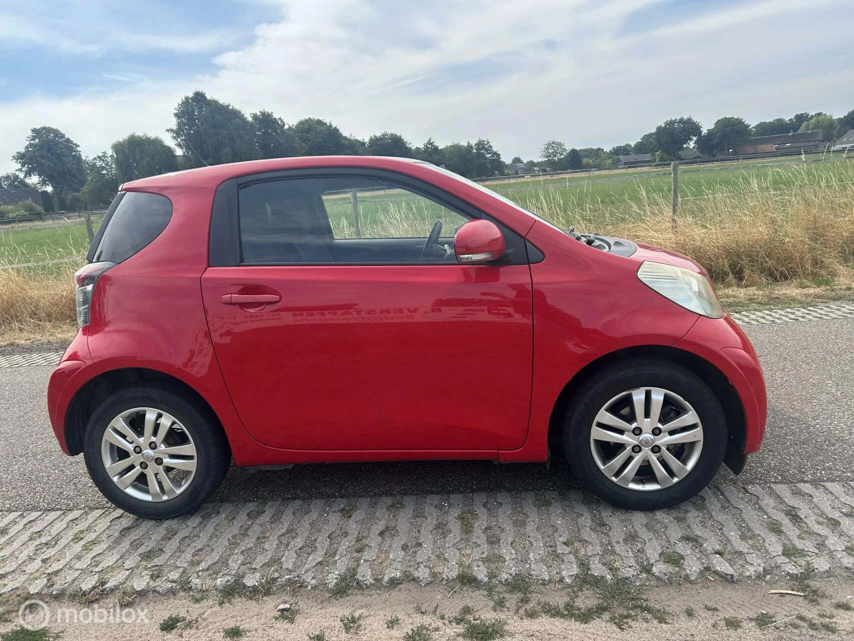 Hoofdafbeelding Toyota iQ