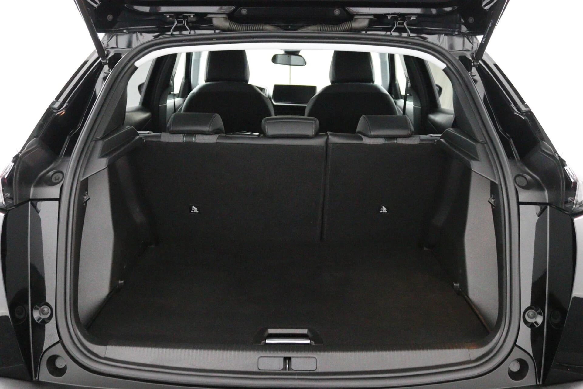 Hoofdafbeelding Peugeot e-2008