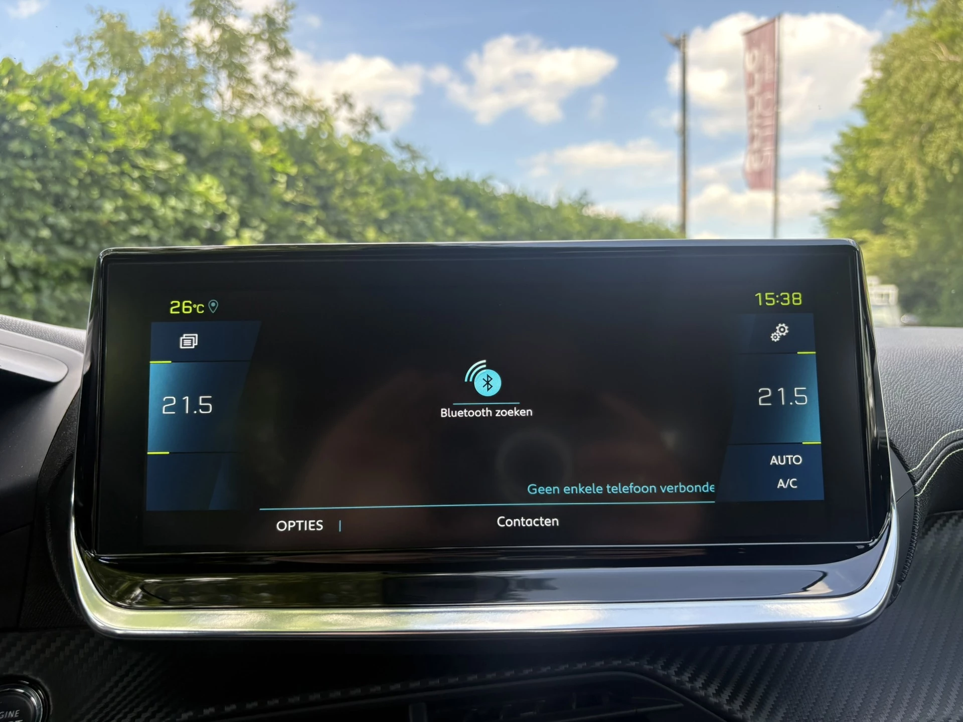 Hoofdafbeelding Peugeot e-208