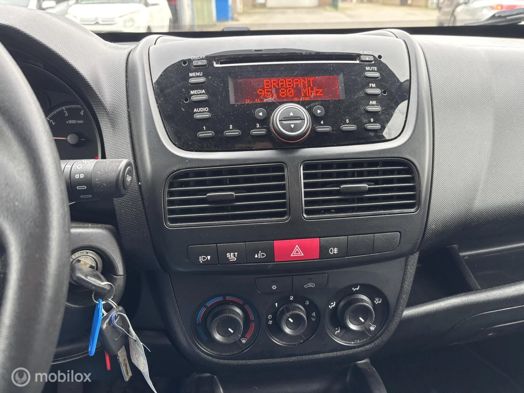 Hoofdafbeelding Opel Combo